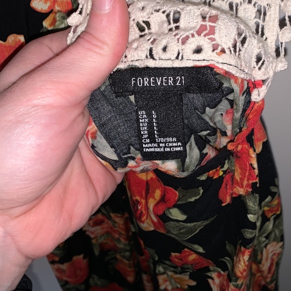 Forever 21  size L black floral sundress - Picture 4 of 4